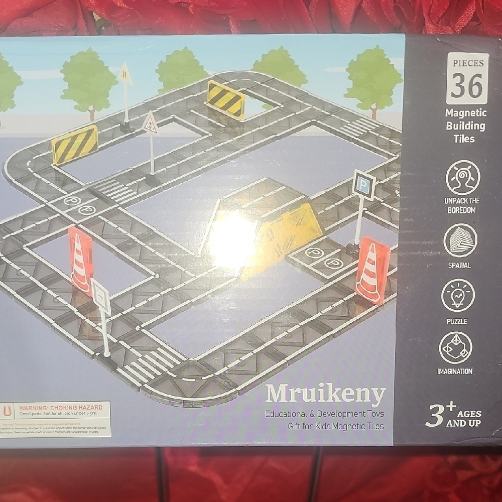 Mruikeny 36 Piece Kids Magnetic Building Tiles Set NEW